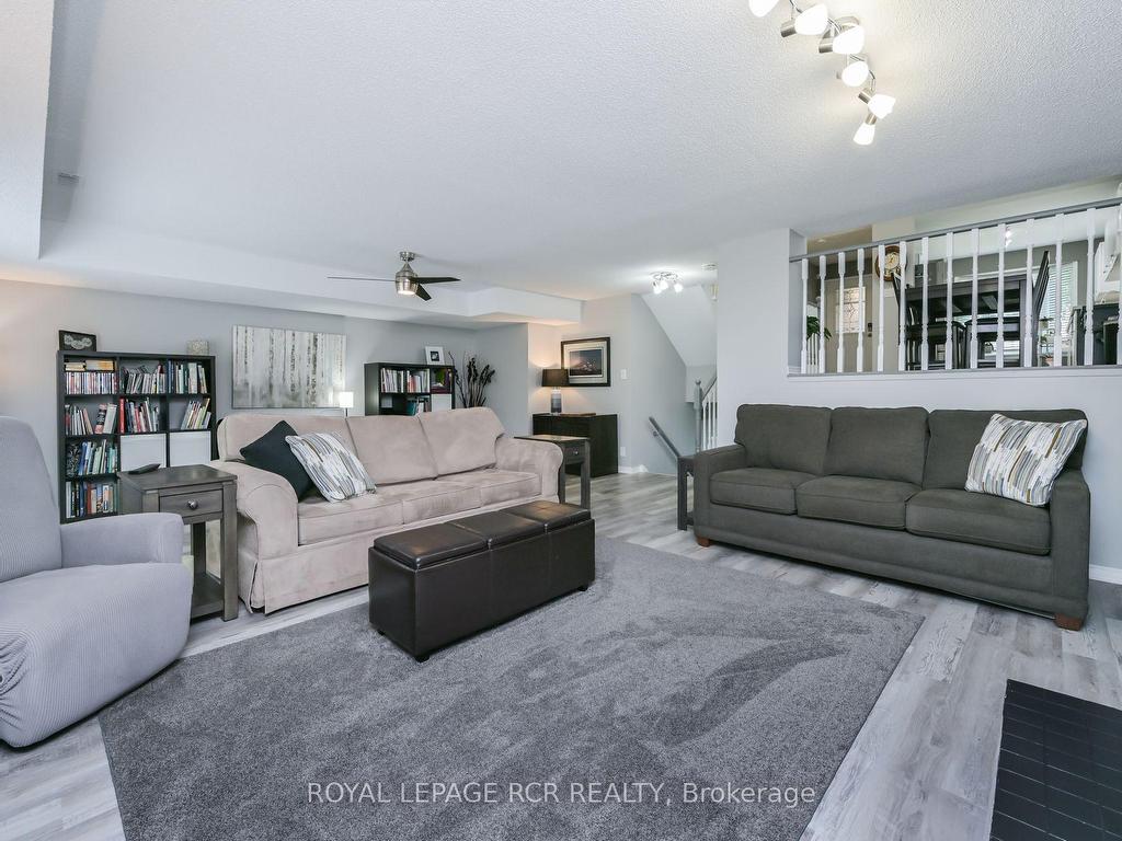 









114


Green Briar

Road,
New Tecumseth,




ON
L9R 1S3

