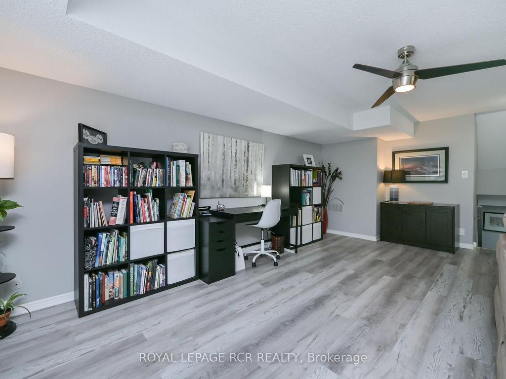 









114


Green Briar

Road,
New Tecumseth,




ON
L9R 1S3

