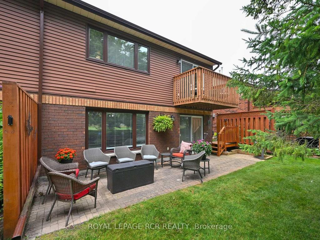 









114


Green Briar

Road,
New Tecumseth,




ON
L9R 1S3

