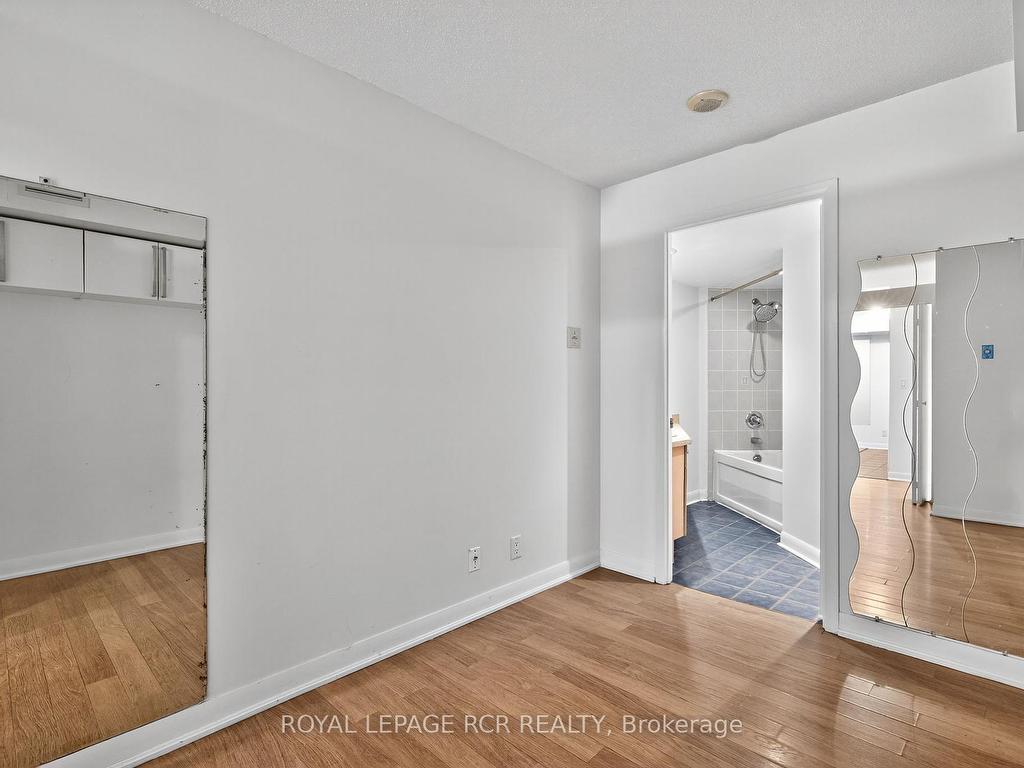 









600


Fleet

Street, 310,
Toronto,




ON
M5V 1B7

