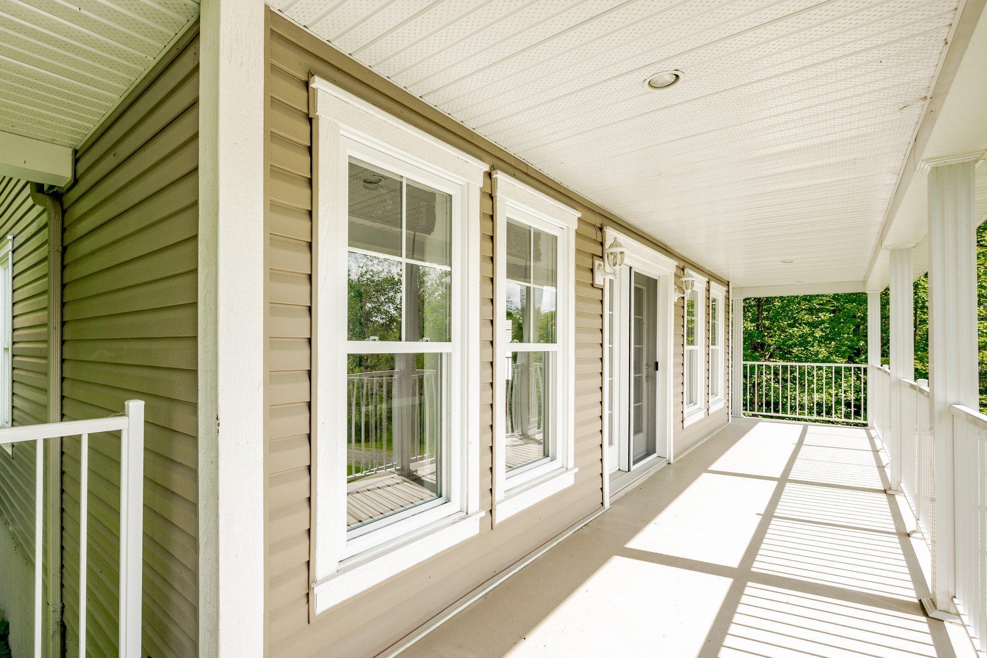 









5917


Ch. de Val-du-Lac

,
Sherbrooke (Brompton/Rock Forest/Saint-Élie/Deauville),




QC
J1N0E9

