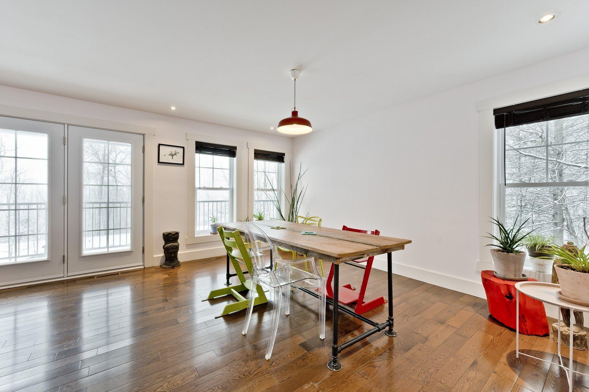 









5917


Ch. de Val-du-Lac

,
Sherbrooke (Brompton/Rock Forest/Saint-Élie/Deauville),




QC
J1N0E9

