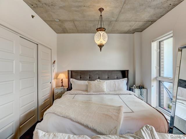 









2335


Ch. Manella

, 208,
Mont-Royal,




QC
H4P0B3

