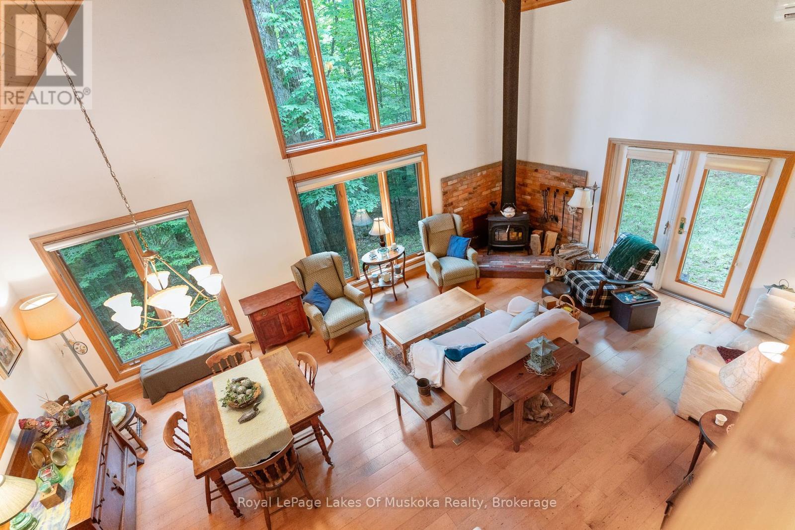 












1236 GRACE ROAD

,
Minden Hills (Minden),




Ontario
K0M2K0

