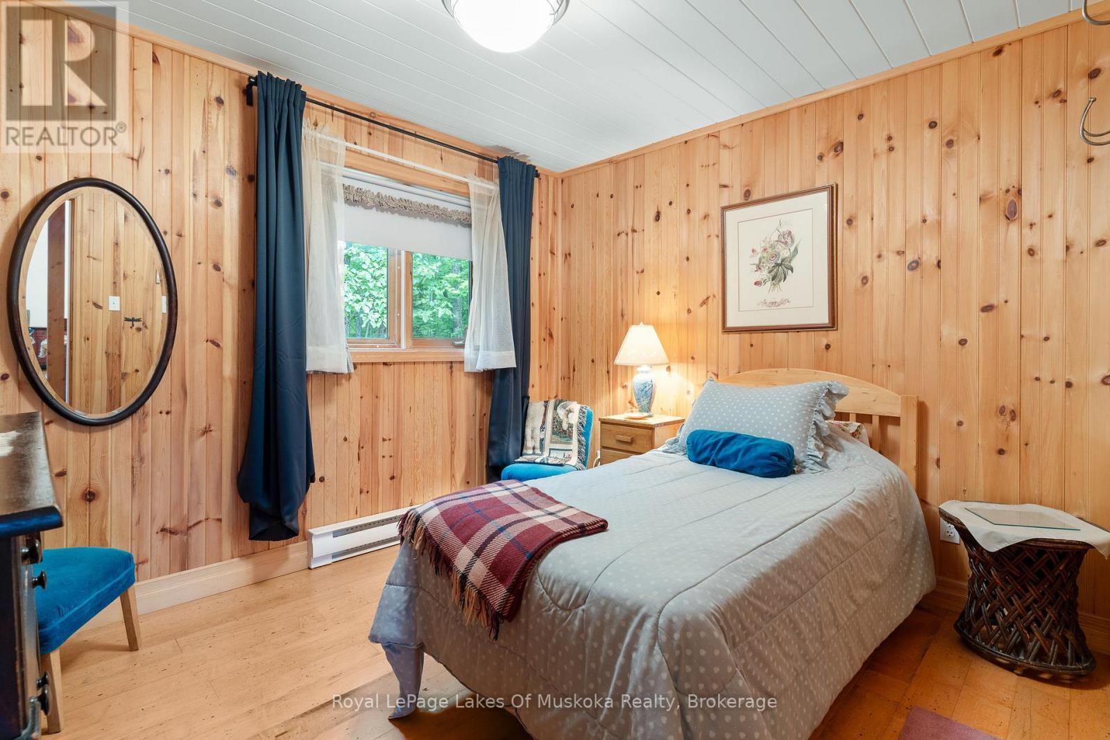 












1236 GRACE ROAD

,
Minden Hills (Minden),




Ontario
K0M2K0

