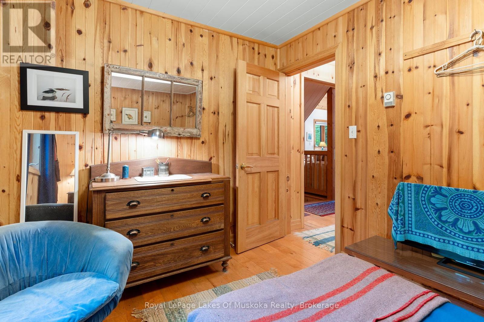 












1236 GRACE ROAD

,
Minden Hills (Minden),




Ontario
K0M2K0

