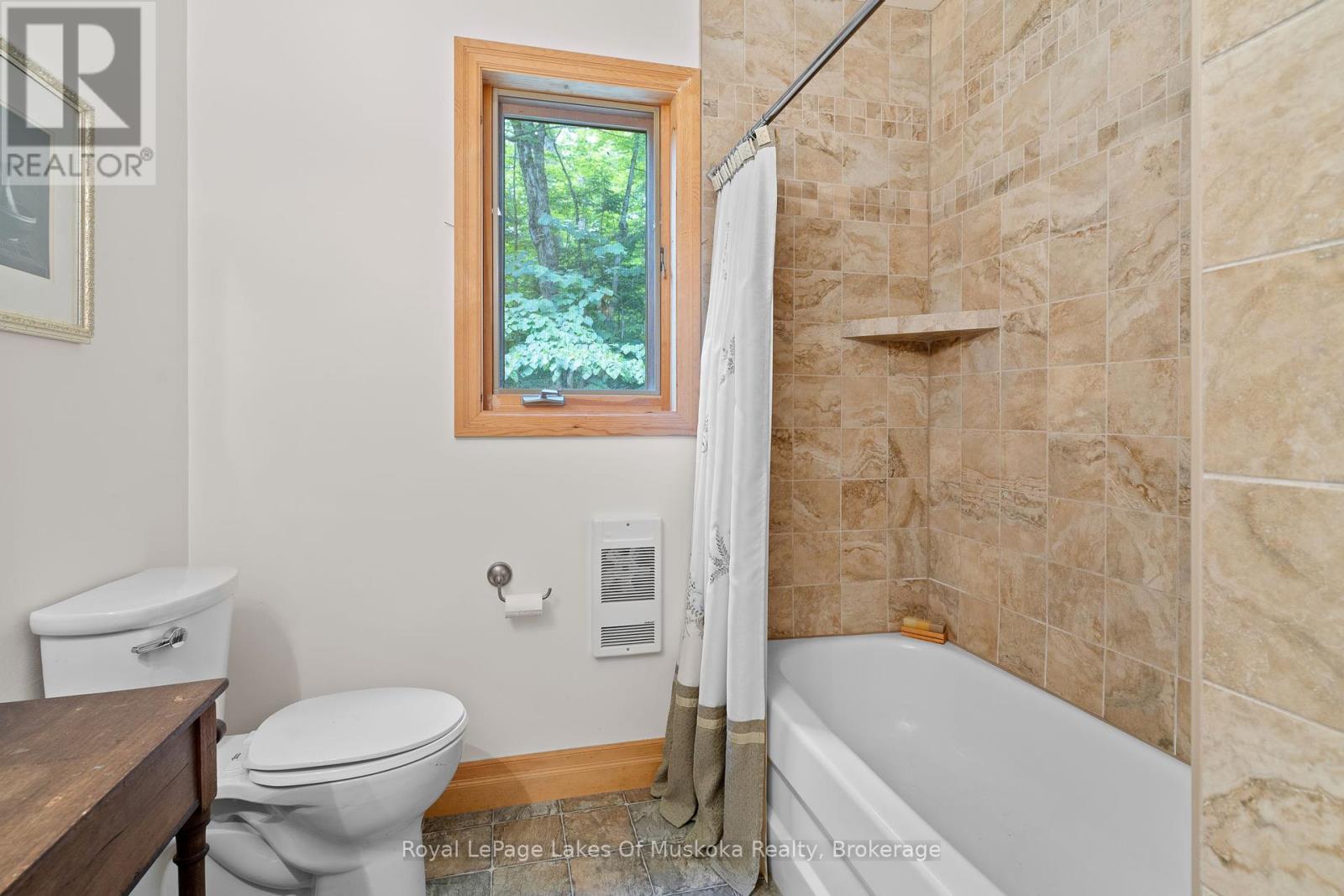 












1236 GRACE ROAD

,
Minden Hills (Minden),




Ontario
K0M2K0

