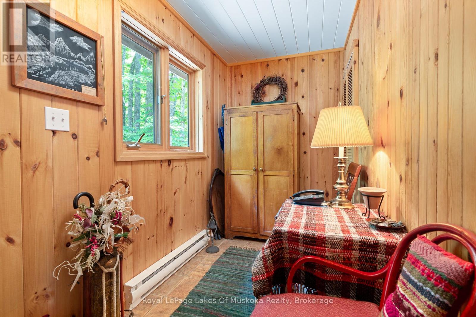 












1236 GRACE ROAD

,
Minden Hills (Minden),




Ontario
K0M2K0

