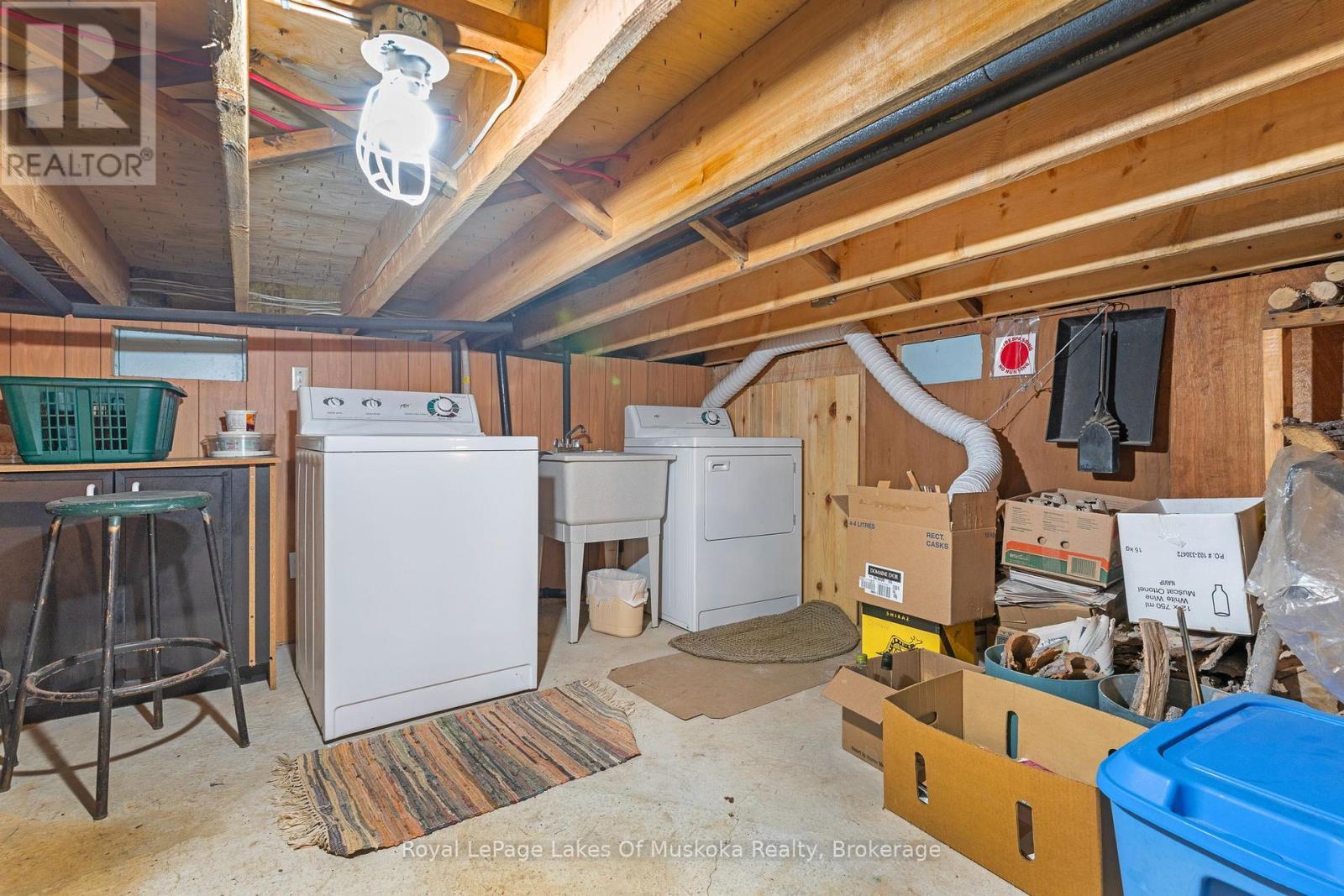












1236 GRACE ROAD

,
Minden Hills (Minden),




Ontario
K0M2K0

