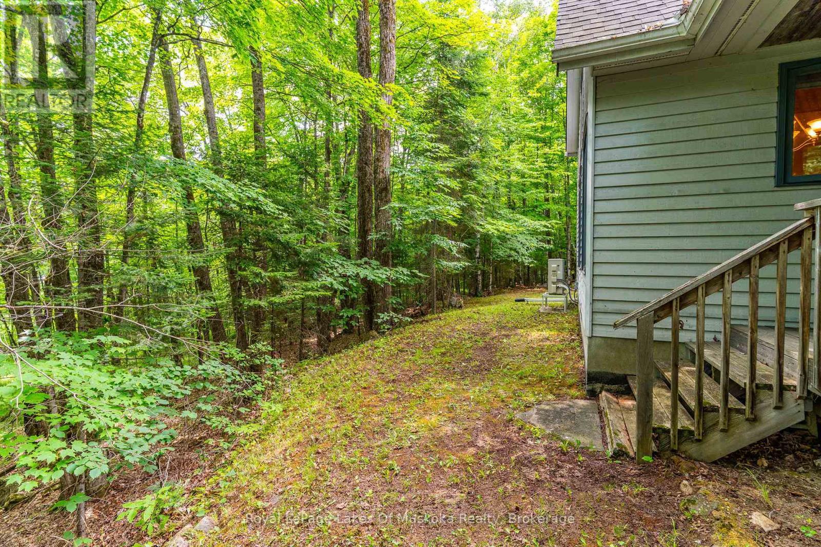 












1236 GRACE ROAD

,
Minden Hills (Minden),




Ontario
K0M2K0

