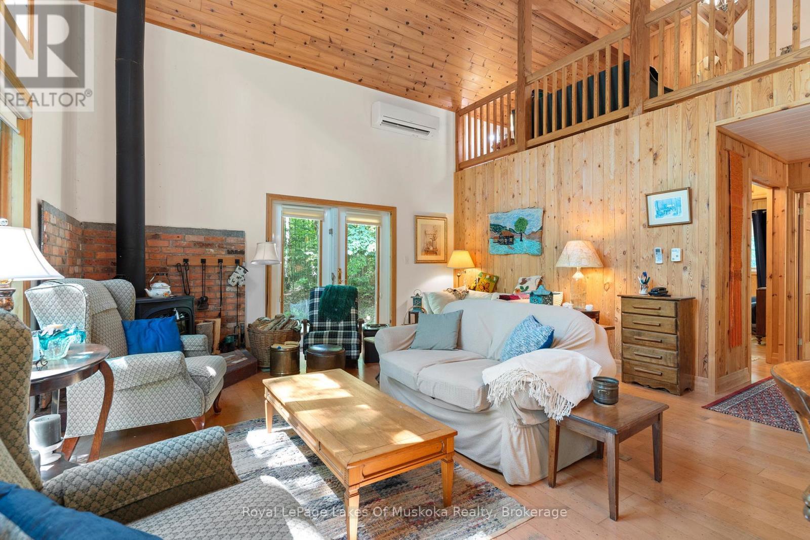 












1236 GRACE ROAD

,
Minden Hills (Minden),




Ontario
K0M2K0

