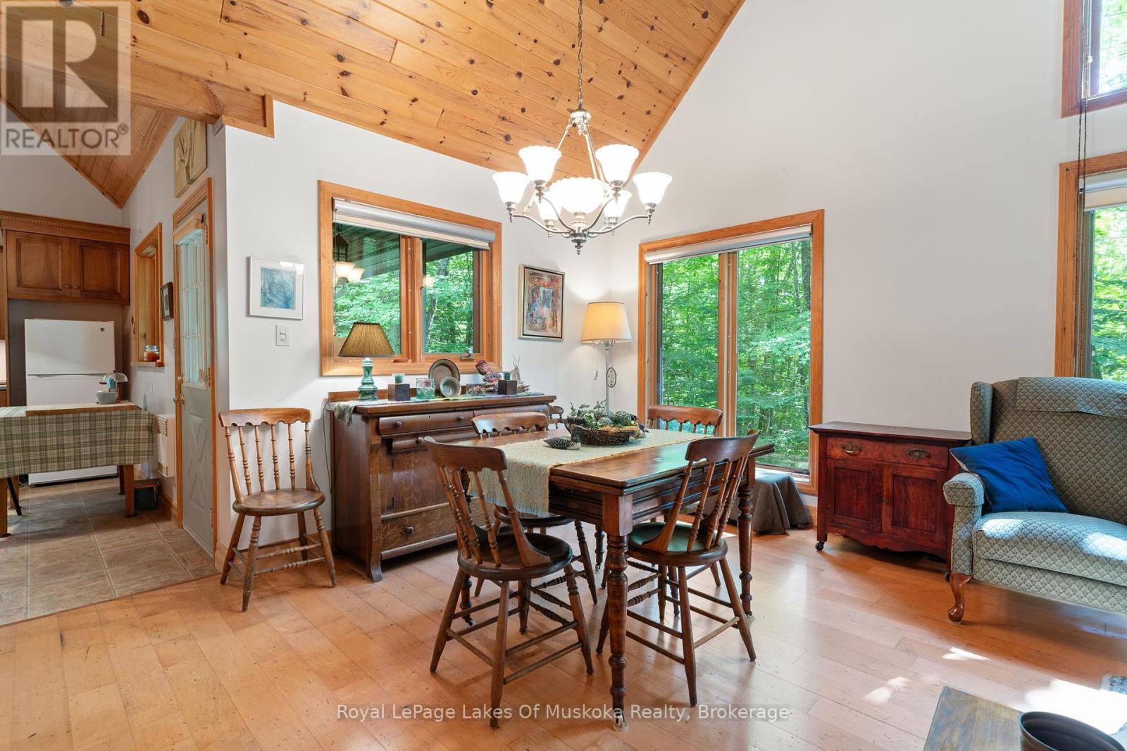 












1236 GRACE ROAD

,
Minden Hills (Minden),




Ontario
K0M2K0

