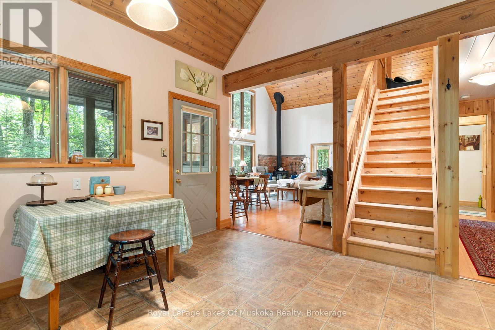 












1236 GRACE ROAD

,
Minden Hills (Minden),




Ontario
K0M2K0

