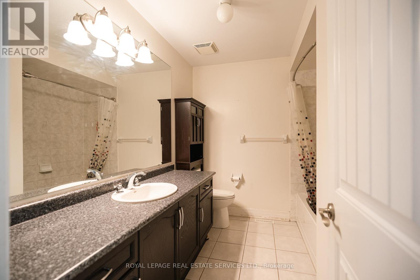












258 HOLLOWAY TERRACE

,
Milton,




Ontario
L9T0S1

