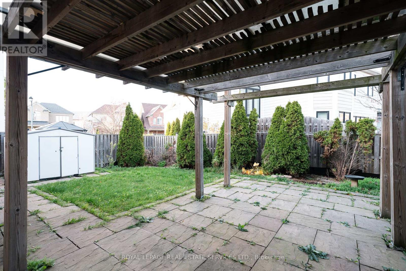 












258 HOLLOWAY TERRACE

,
Milton,




Ontario
L9T0S1

