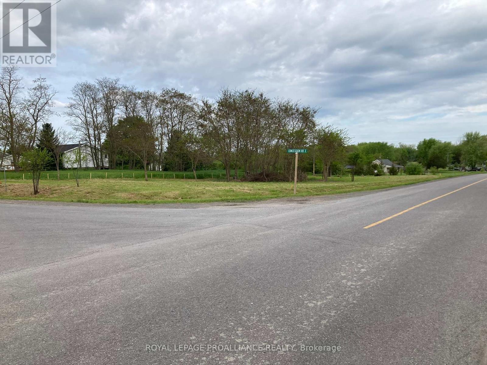 












00 SOUTH SHORE ROAD

,
Greater Napanee,







Ontario
K7R3K7

