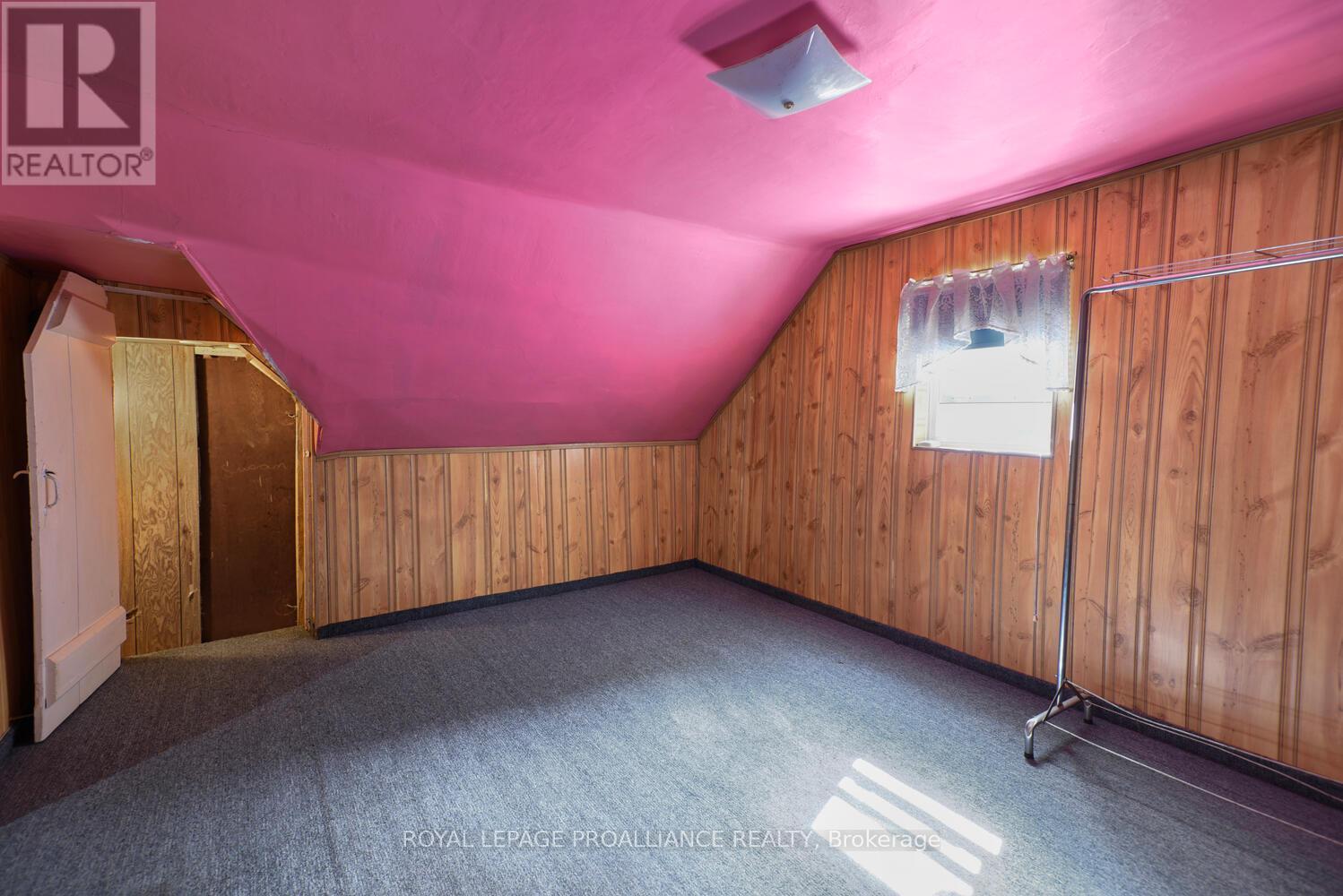 












3641 MAPLE AVENUE

,
Augusta,




Ontario
K0E1T0

