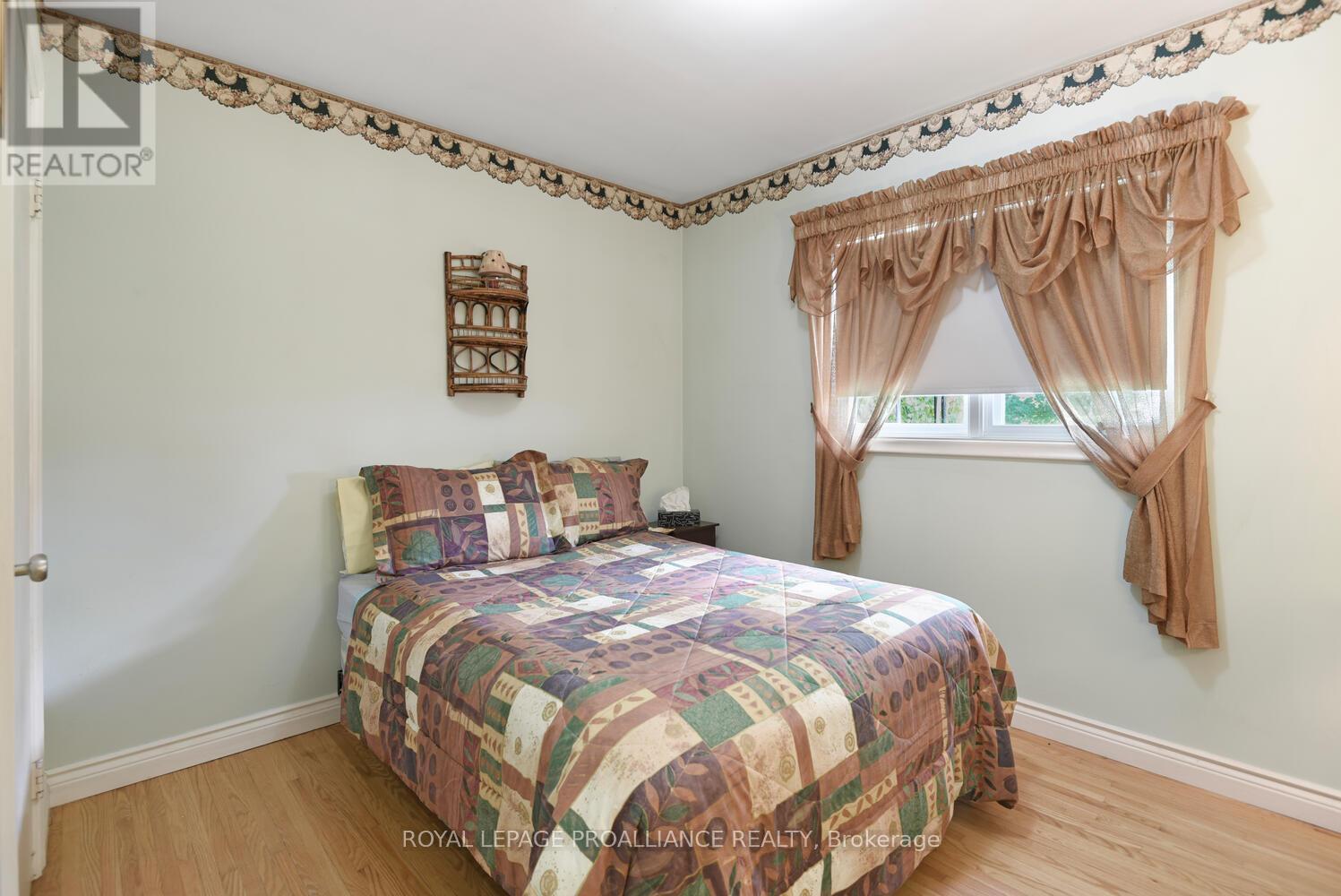 












3507 CHARLEVILLE ROAD

,
Augusta,




Ontario
K0E1T0

