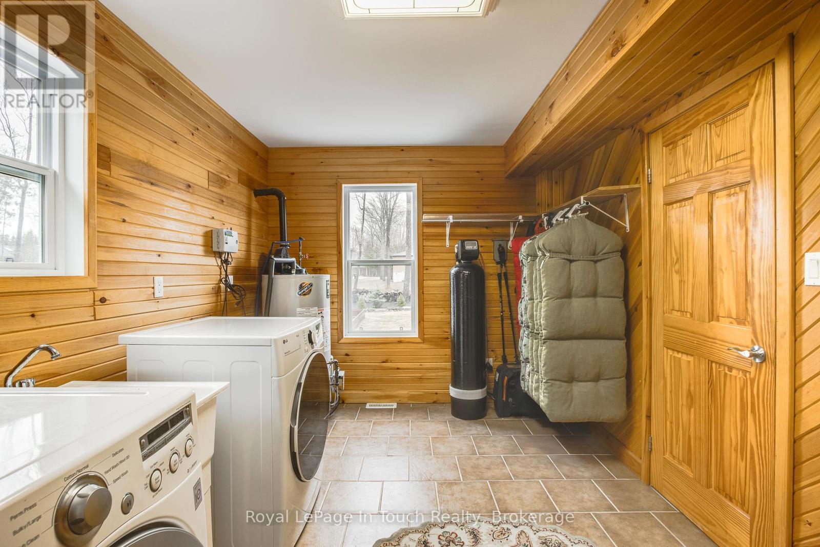 












1751 TINY BEACHES ROAD S

,
Tiny,




Ontario
L0L1P0

