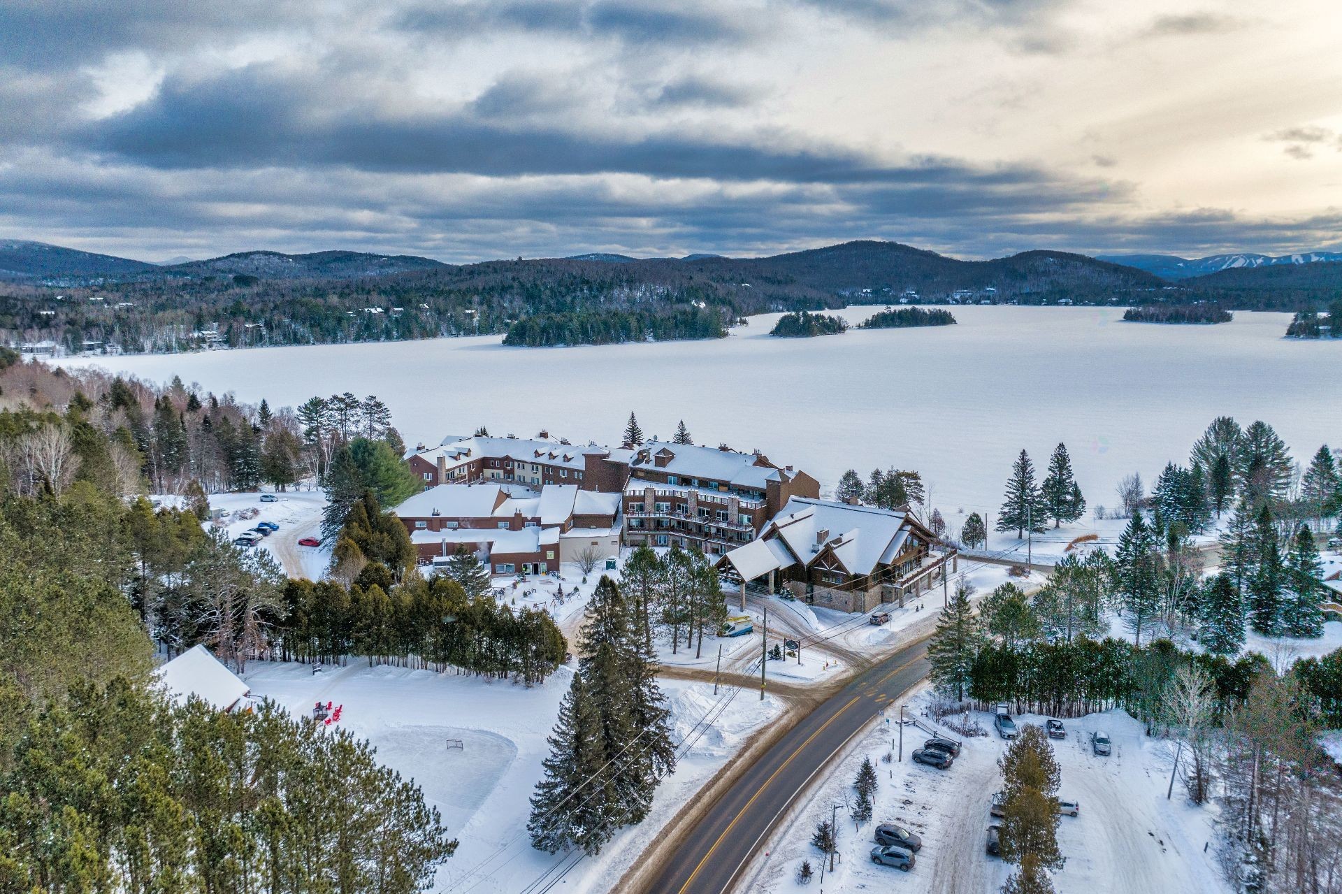 









2396


Rue Labelle

, 19,
Mont-Tremblant,




QC
J8E1T8

