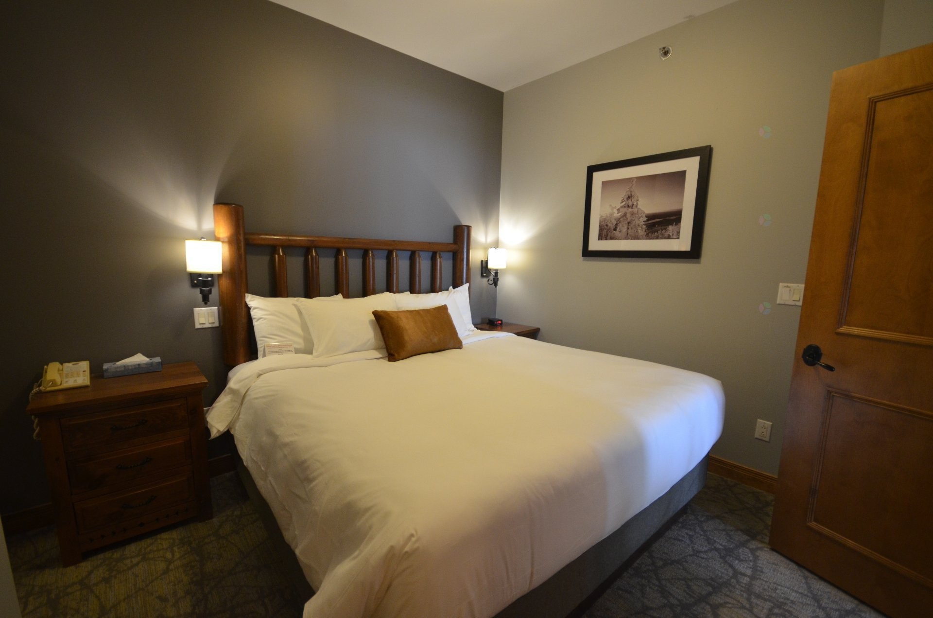 









2396


Rue Labelle

, 19,
Mont-Tremblant,




QC
J8E1T8

