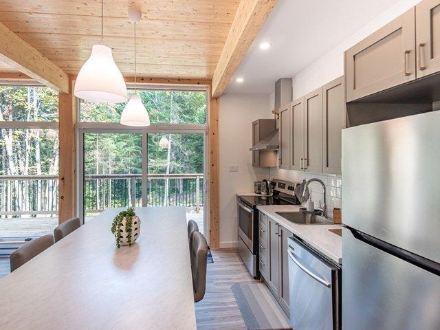 









74


Imp. du Cerf

,
Lac-Supérieur,




QC
J0T1J0

