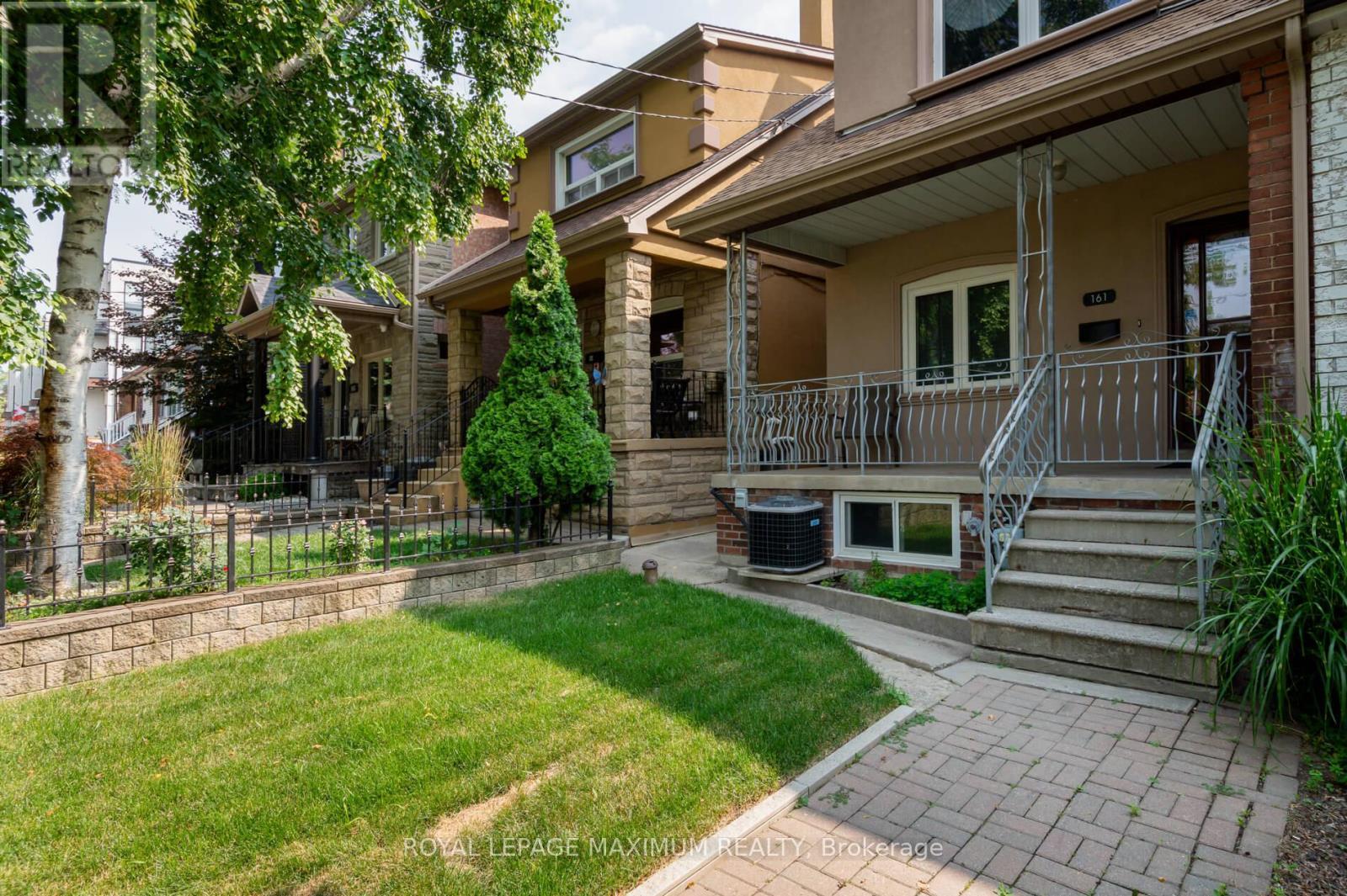 












161 CALEDONIA ROAD

,
Toronto,




Ontario
M6E4S8

