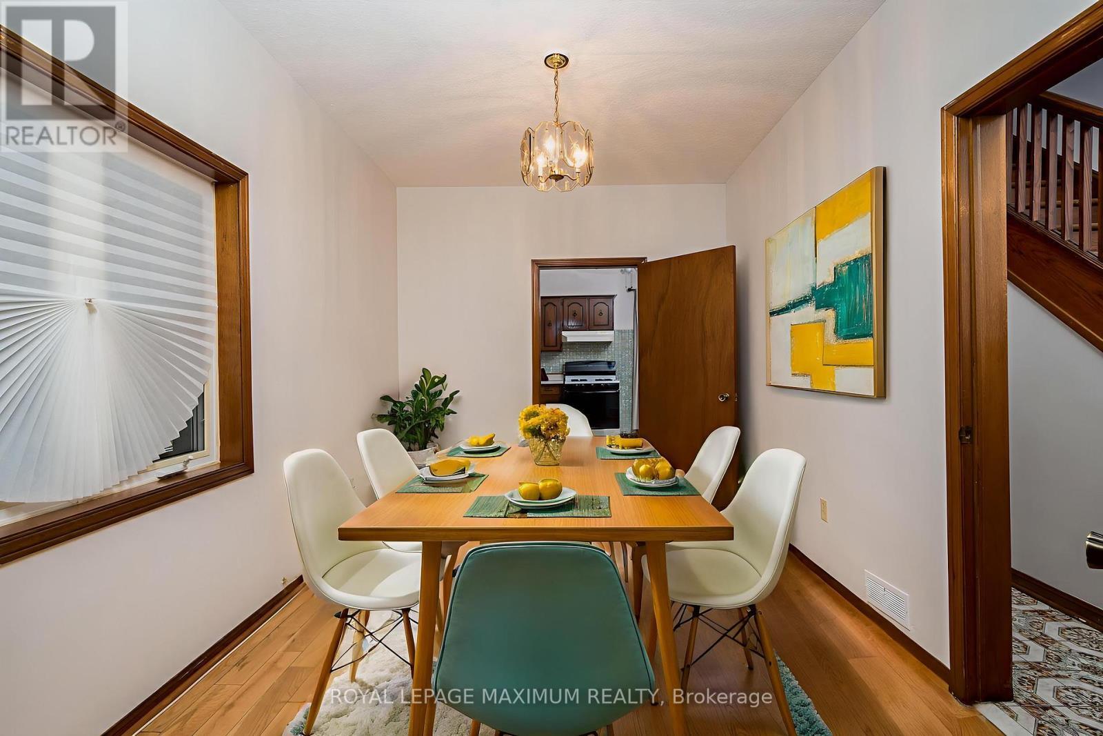 












161 CALEDONIA ROAD

,
Toronto,




Ontario
M6E4S8

