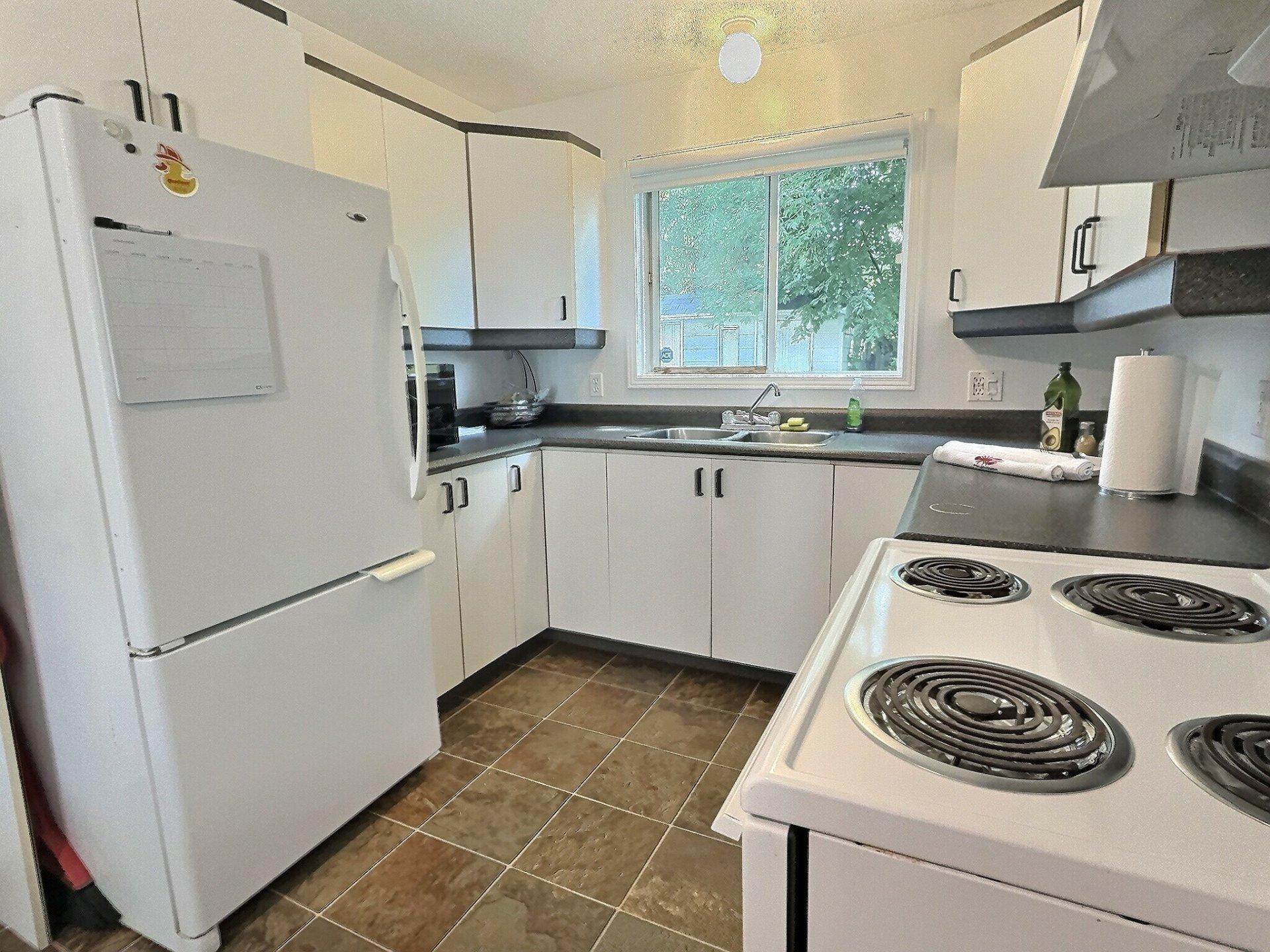 









22


Rue Demontigny

,
Gatineau (Hull),




QC
J8Y4L3

