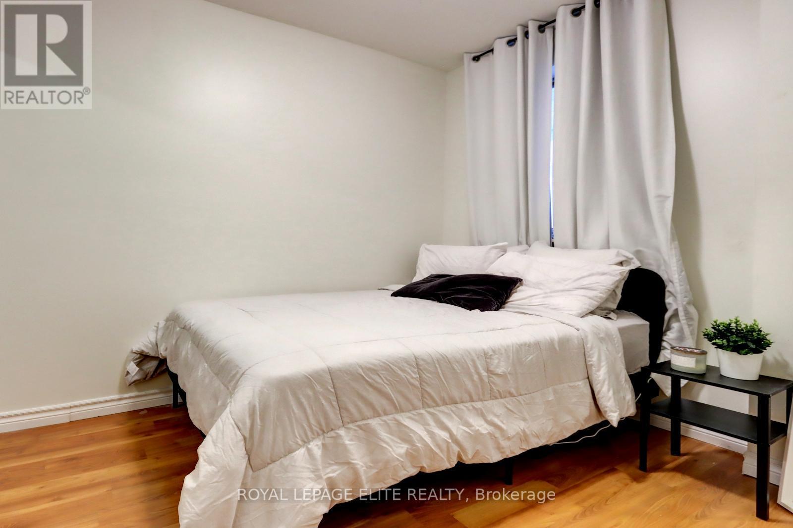 












238 - 3025 THE CREDIT WOODLANDS

,
Mississauga,




Ontario
L5C2V3

