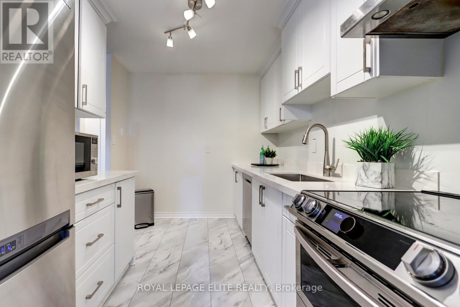 












238 - 3025 THE CREDIT WOODLANDS

,
Mississauga,




Ontario
L5C2V3

