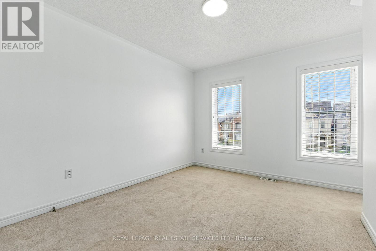 












3349 EGLINTON AVENUE W

,
Mississauga,




Ontario
L5M7W8

