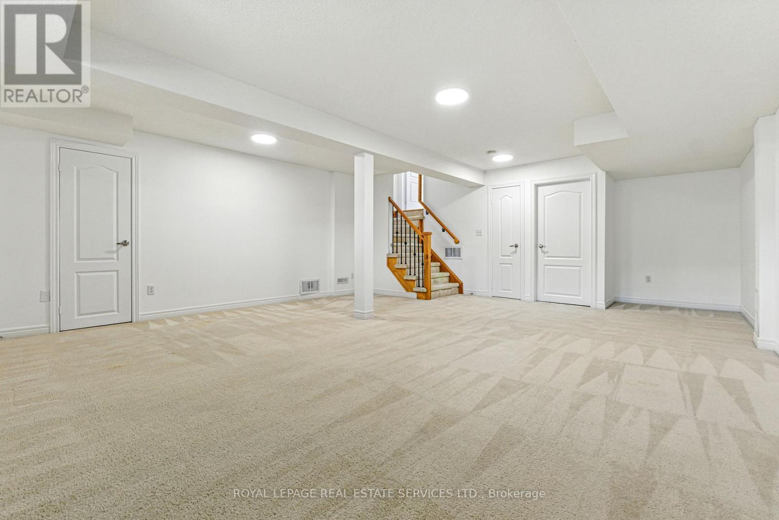 












3349 EGLINTON AVENUE W

,
Mississauga,




Ontario
L5M7W8

