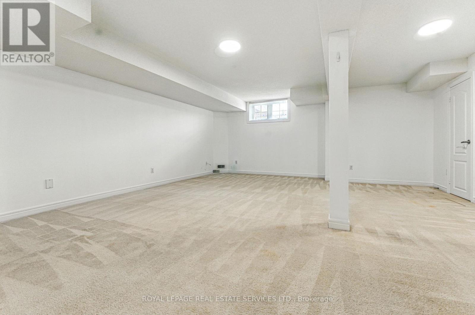 












3349 EGLINTON AVENUE W

,
Mississauga,




Ontario
L5M7W8


