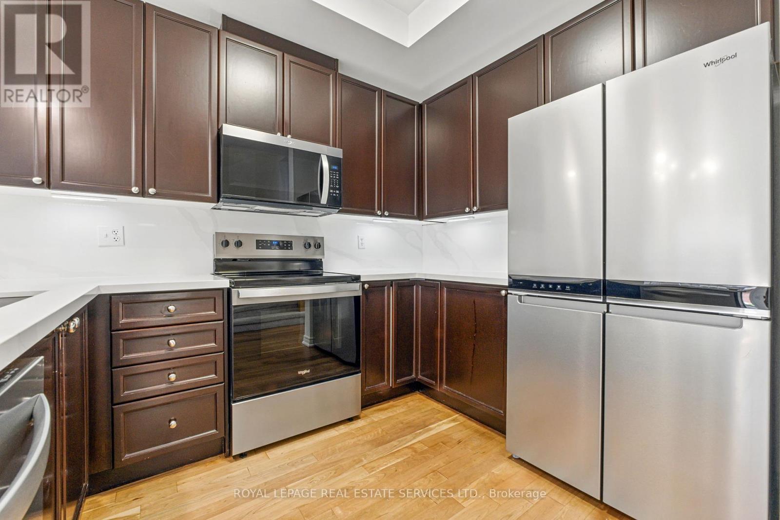 












3349 EGLINTON AVENUE W

,
Mississauga,




Ontario
L5M7W8


