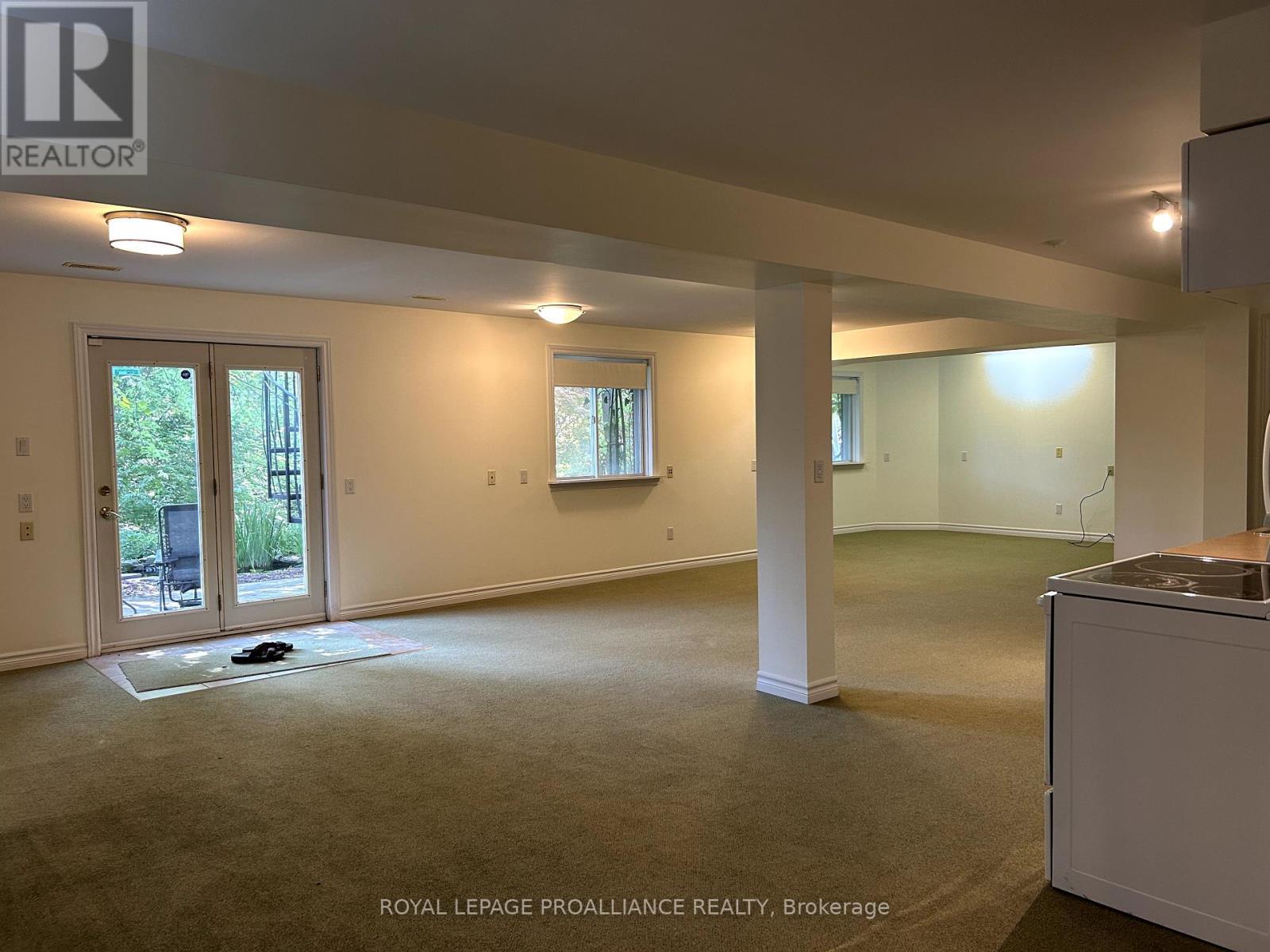 












273 PARKVIEW HILLS DRIVE

,
Cobourg,




Ontario
K9A5S3

