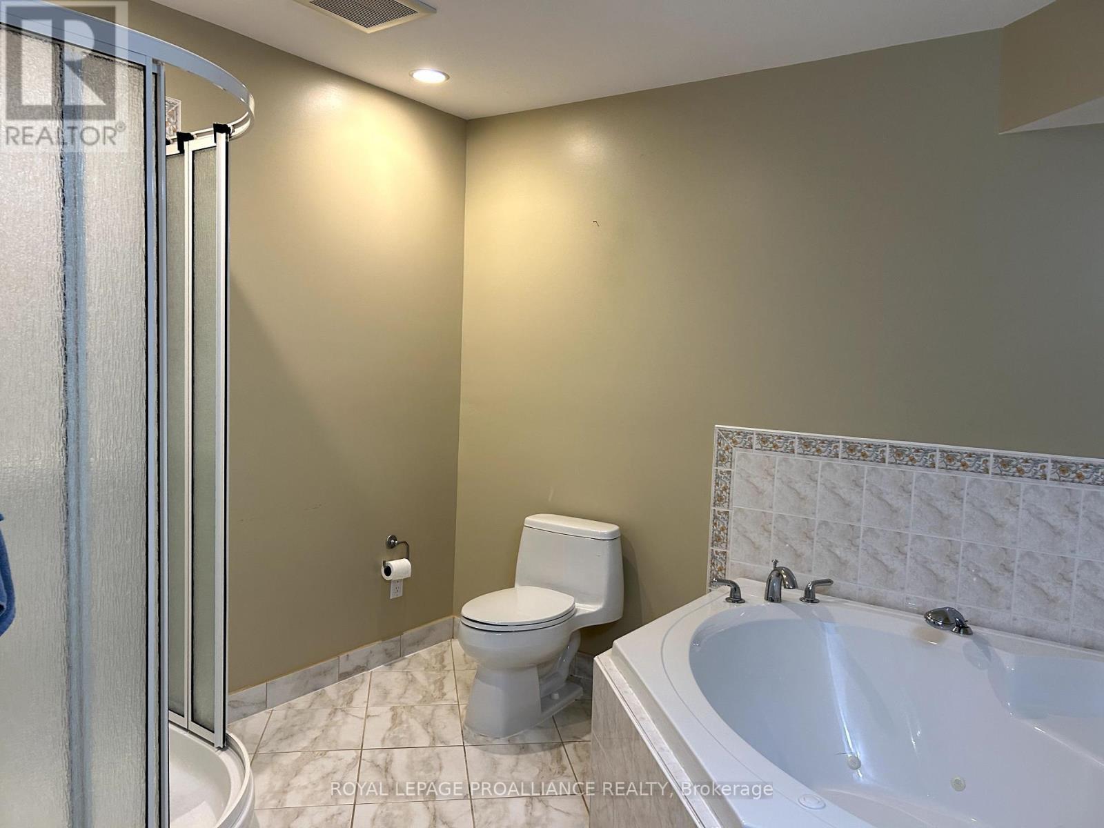 












273 PARKVIEW HILLS DRIVE

,
Cobourg,




Ontario
K9A5S3

