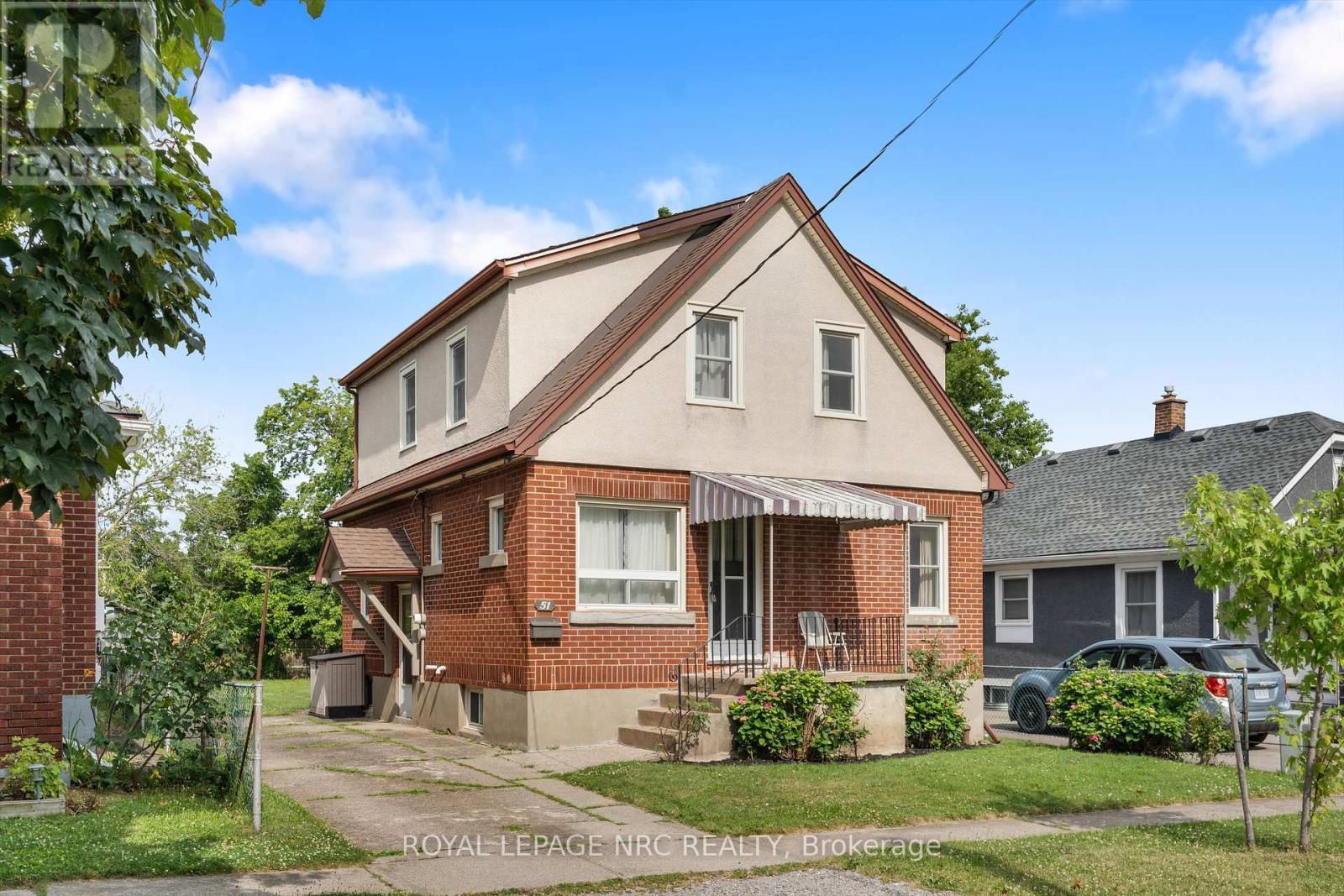 












51 CURRIE STREET

,
St. Catharines (Facer),




Ontario
L2M5M9

