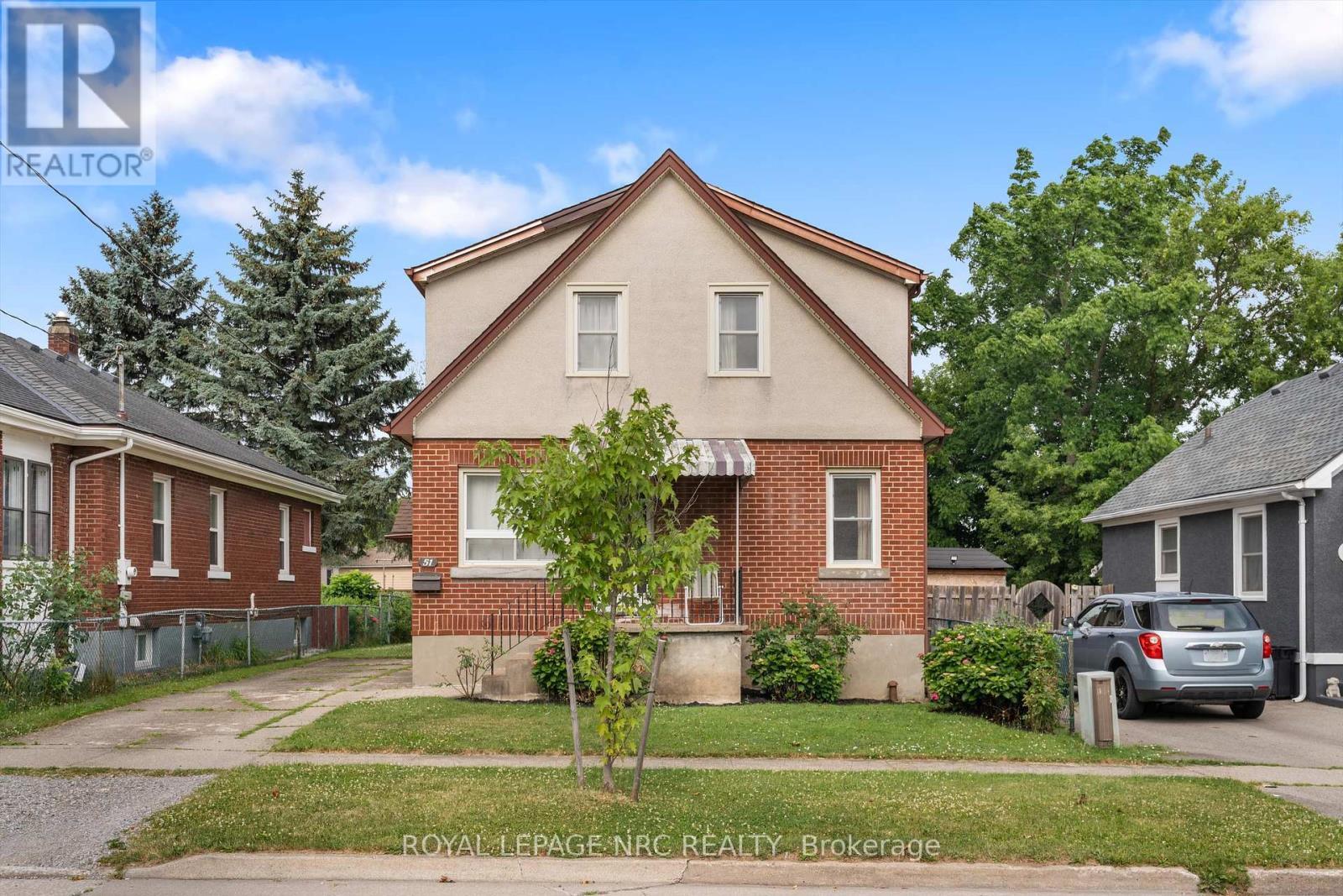 












51 CURRIE STREET

,
St. Catharines (Facer),




Ontario
L2M5M9

