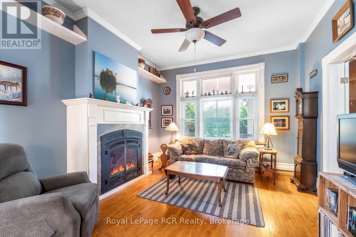 












391 BROWN STREET

,
South Bruce Peninsula,




Ontario
N0H2T0

