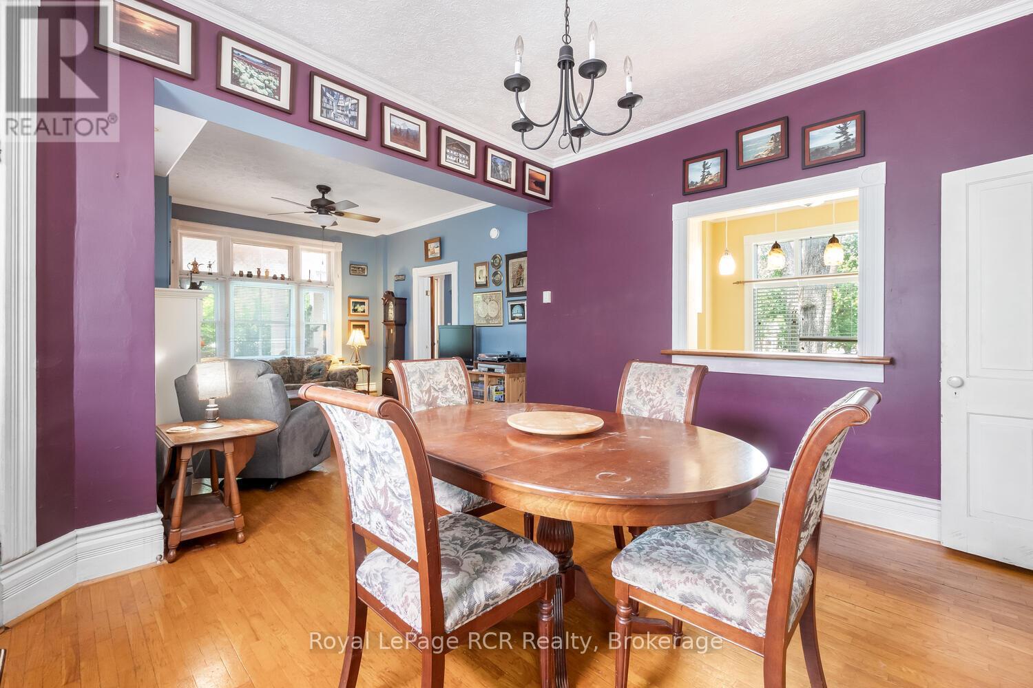 












391 BROWN STREET

,
South Bruce Peninsula,




Ontario
N0H2T0

