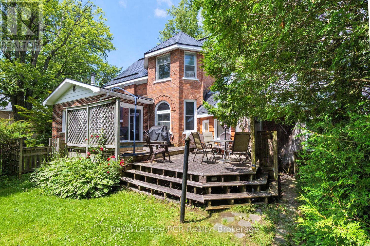 












391 BROWN STREET

,
South Bruce Peninsula,




Ontario
N0H2T0

