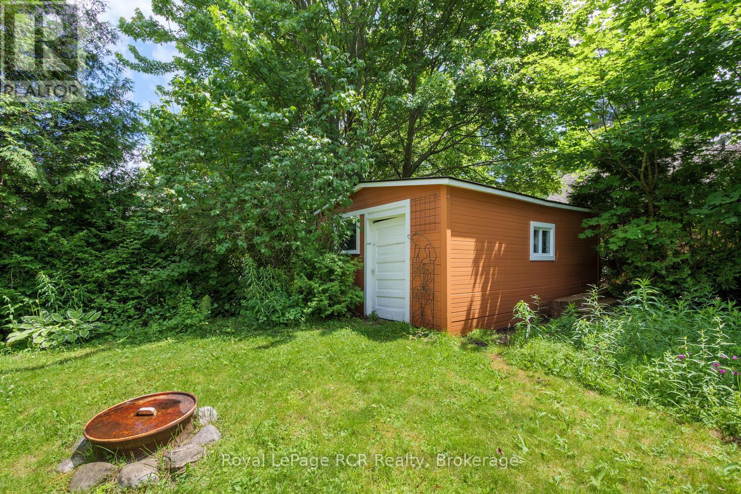 












391 BROWN STREET

,
South Bruce Peninsula,




Ontario
N0H2T0


