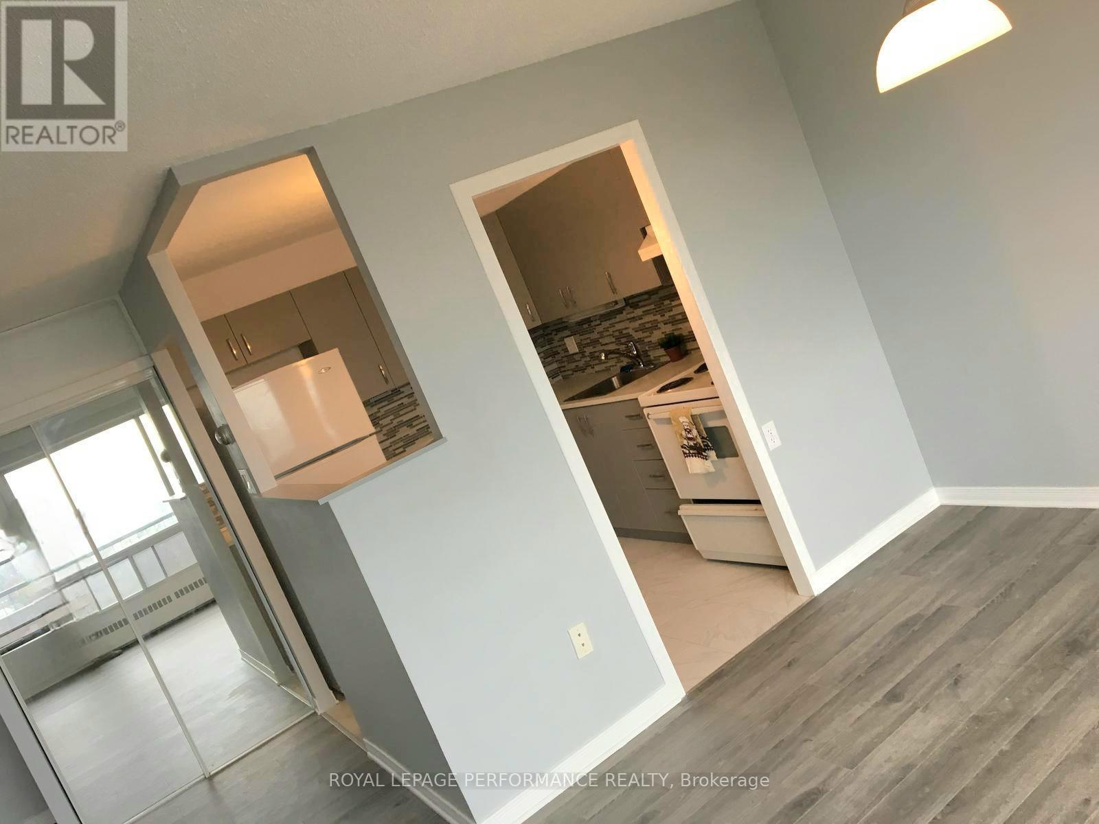 












1113 - 20 CHESTERTON DRIVE W

,
Ottawa,




Ontario
K2E6Z7

