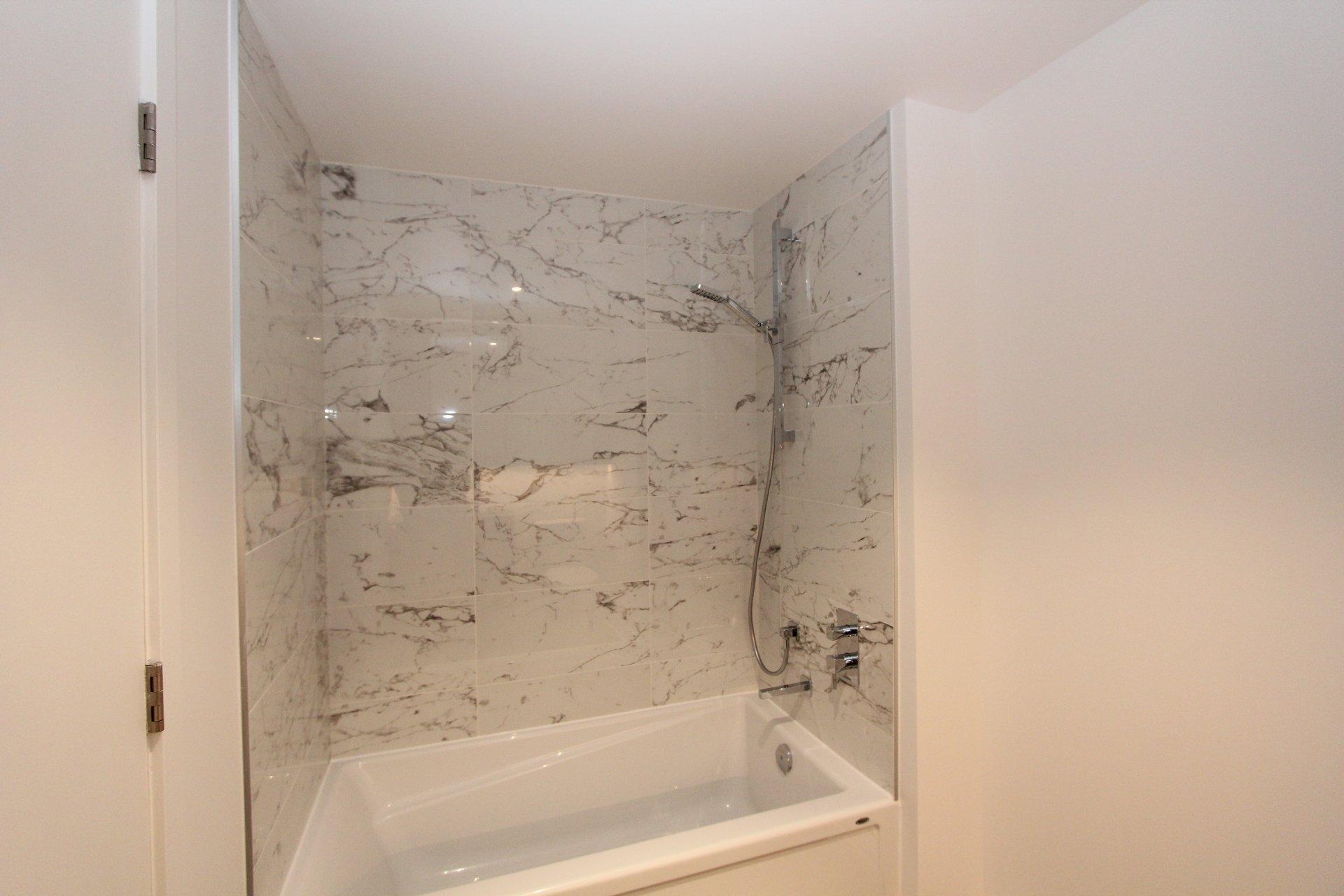 









170


Rue Rioux

, 605,
Montréal (Le Sud-Ouest),




QC
H3C0X3

