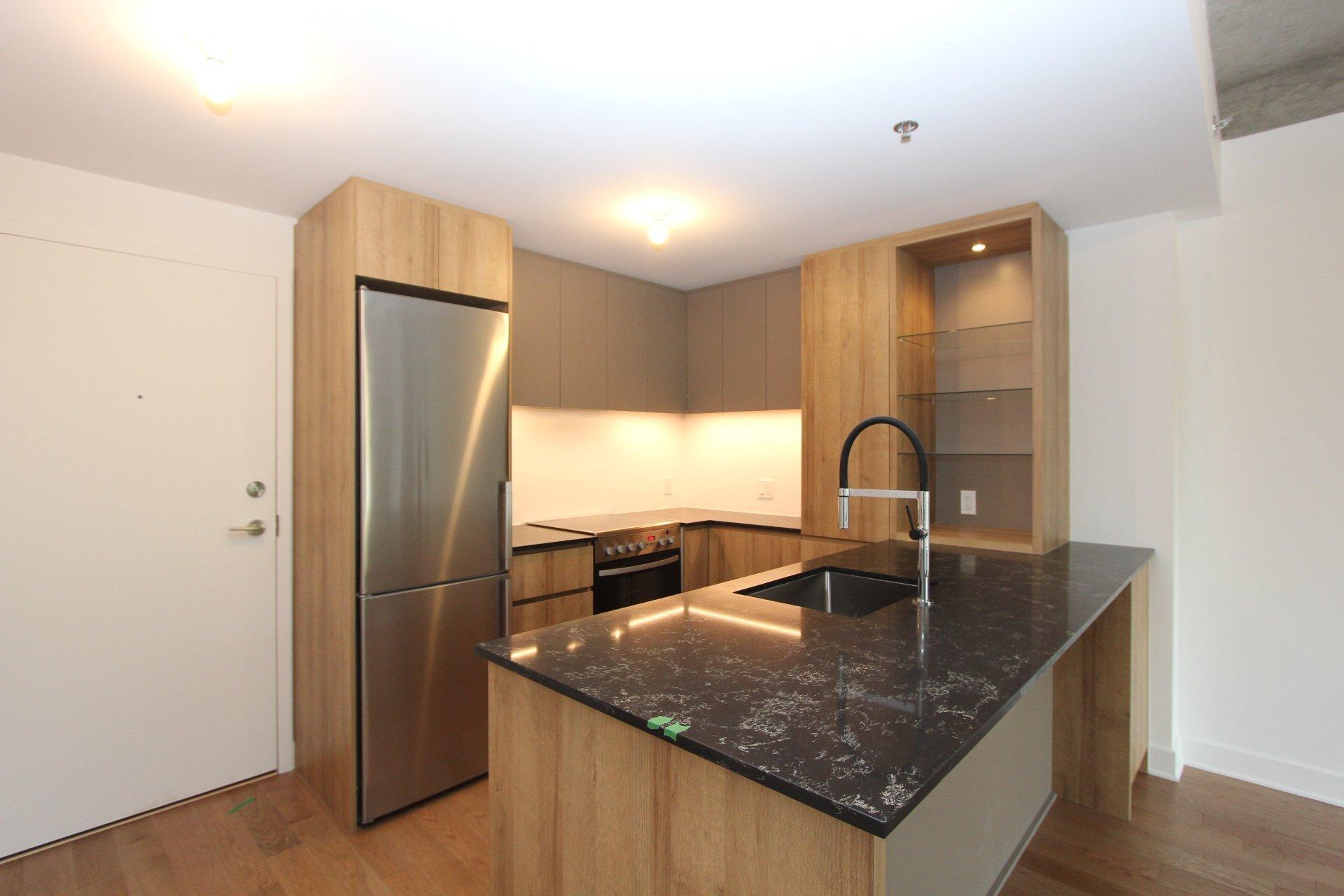 









170


Rue Rioux

, 605,
Montréal (Le Sud-Ouest),




QC
H3C0X3

