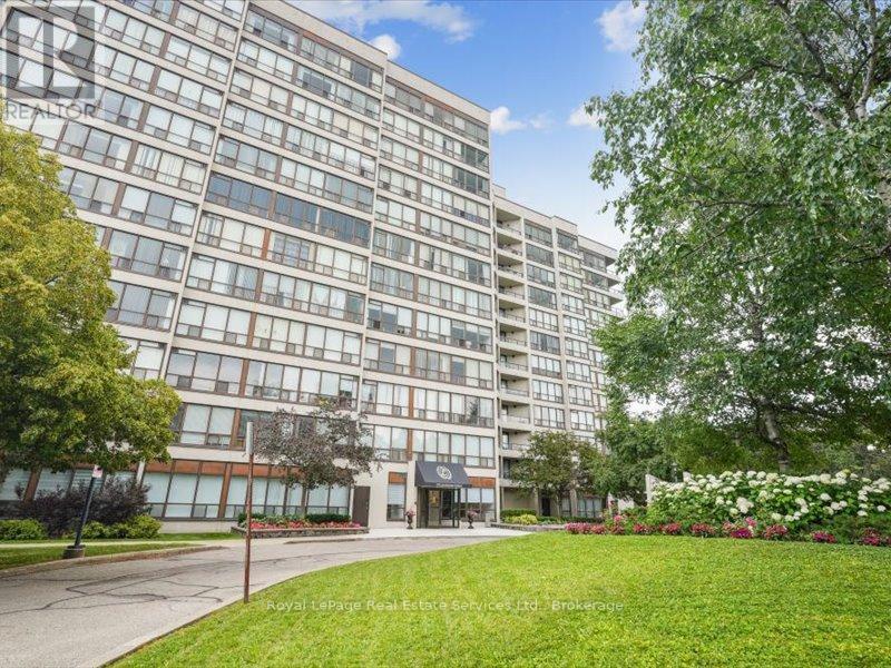 












910 - 10 LAURELCREST STREET

,
Brampton (Queen Street Corridor),




Ontario
L6S5Y3

