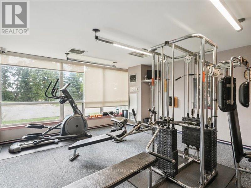 












910 - 10 LAURELCREST STREET

,
Brampton (Queen Street Corridor),




Ontario
L6S5Y3

