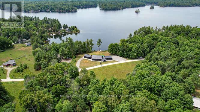 












130 BLAIR POOLE FARM LANE

,
Tay Valley,




Ontario
K7H3C7

