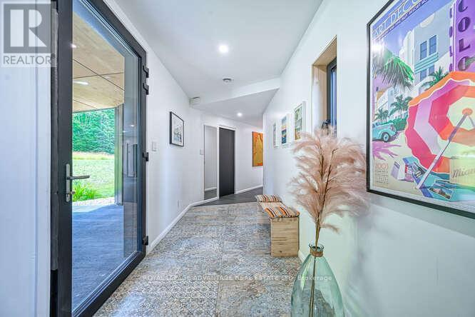 












130 BLAIR POOLE FARM LANE

,
Tay Valley,




Ontario
K7H3C7


